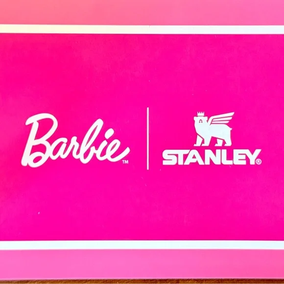 Barbie Stanley (Pink Tumbler with Handle and Straw) - Picture 2 of 2